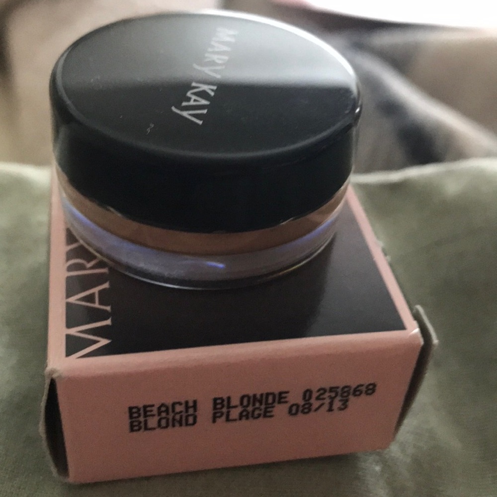 Mary Kay Eye Shadow